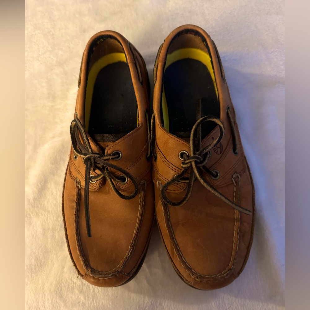 Timberland Men's Brown Leather Boat Shoes size 9.